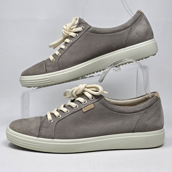 Ecco Soft-7 Runner Womens Size 7 Grey Nubuck Leather Casual Lace Up Pre-owned - Picture 3 of 10